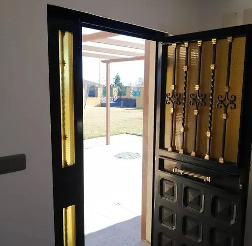 El Salinar En Salamanca. Ideal Familia/grupo *